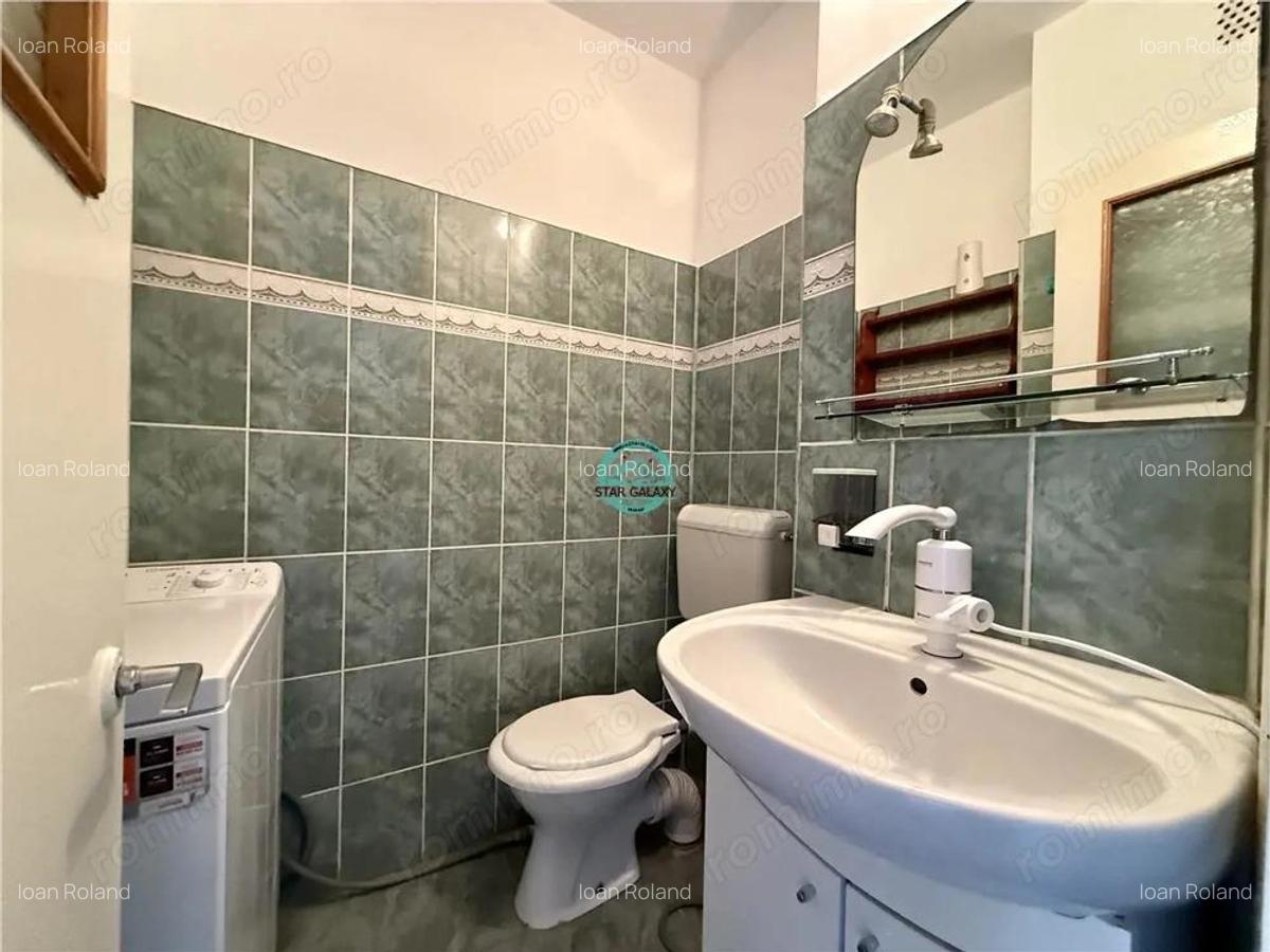 Apartament cu 3 camere de vanzare, parter inalt, in 7 Noiembrie - 7