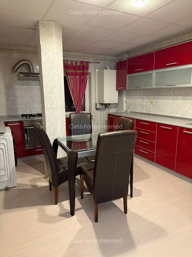 Apartament 3 camere de închiriat – Faleză Nord, Constanța 550 euro - 5