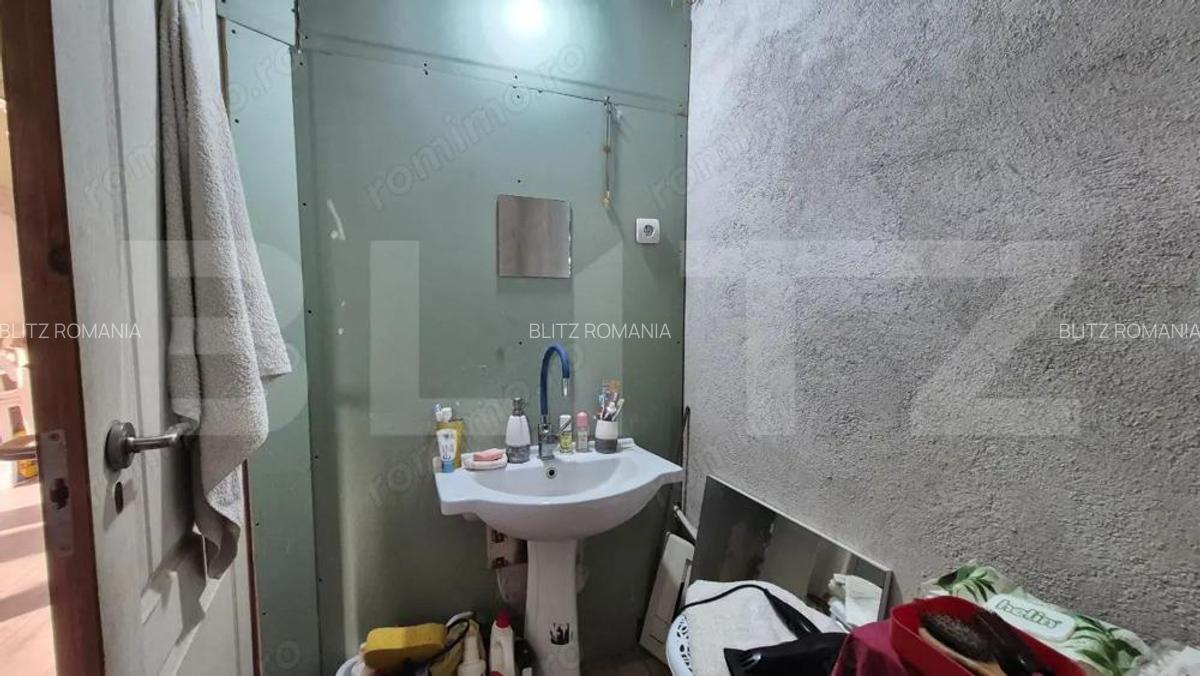 Casa 5 camere, 248 mp, zona Closca - 1