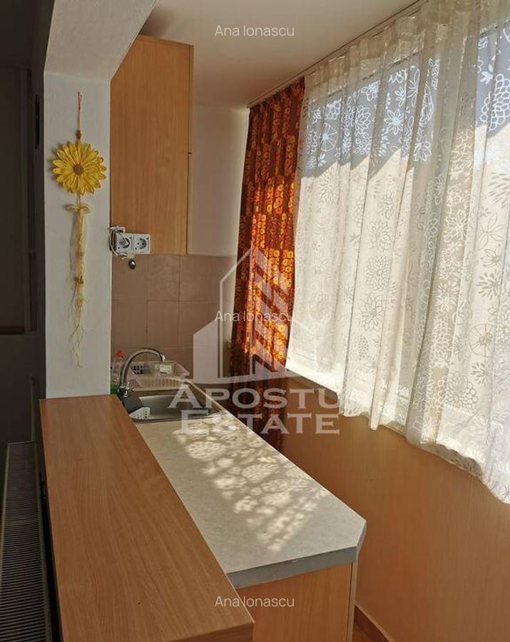 Garsoniera de inchiriat , zona complex - 3