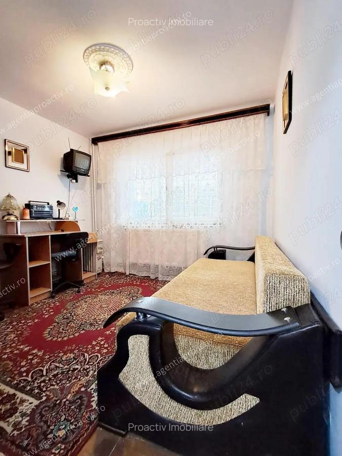 Apartament cu 2 camere Micro 21, parter, centrala termica - 3