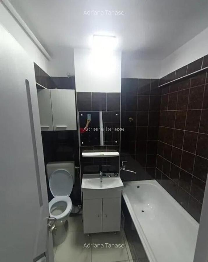 Garsoniera 30 mp, etaj intermediar, situata in Centrul Civic - 5 Garsoniera 30 mp, etaj intermediar, situata in Centrul Civic - 5