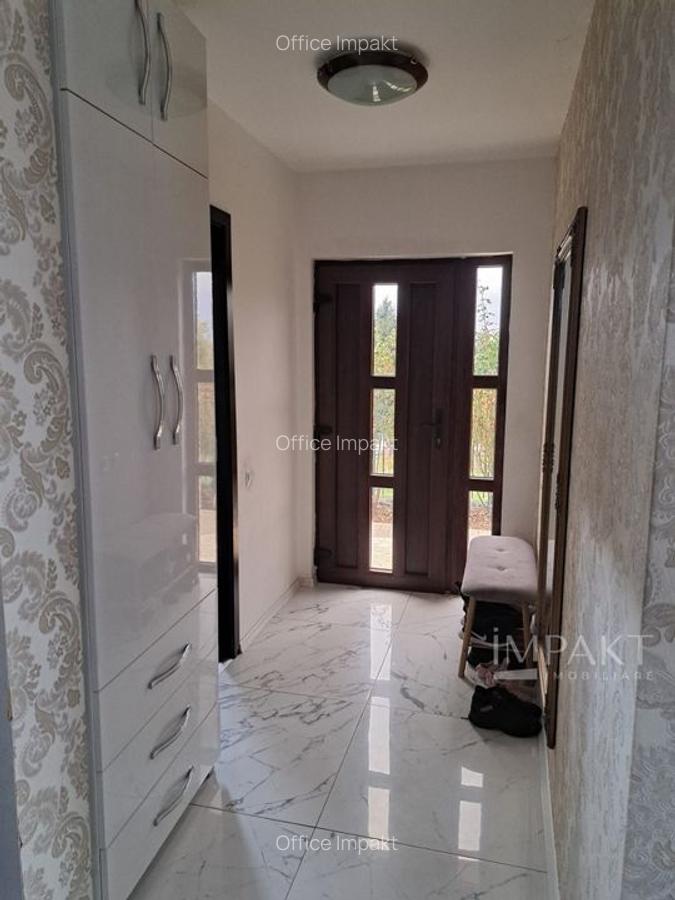 Casa  cu  vedere Panoramică în Făget, Peisaj de Vis și Confort Complet! - 5