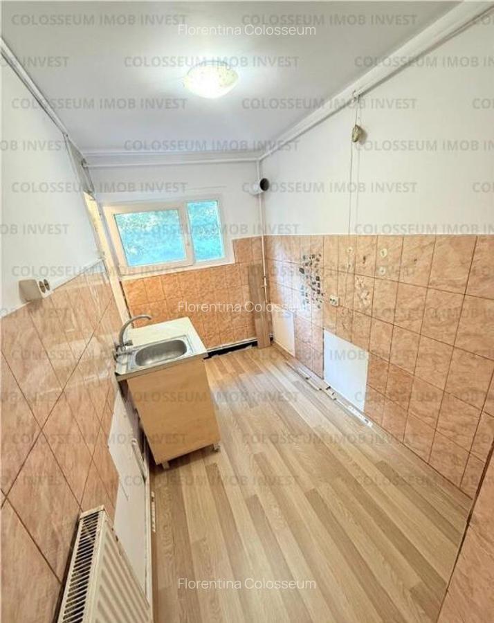 Apartament 3 camere, decomandat - zona Calea Bucuresti - 8