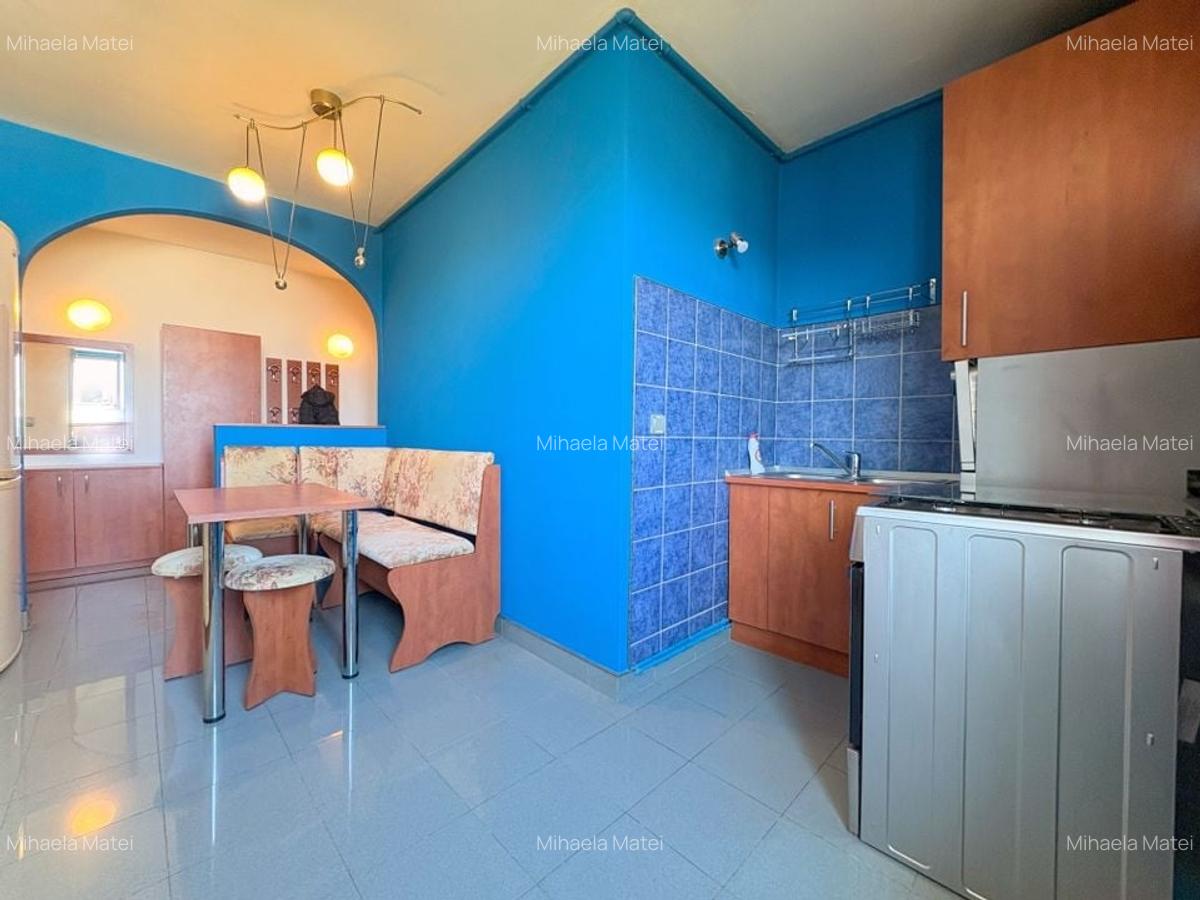 Apartament cu 3 camere semidecomandat, mobilat în Central - 16
