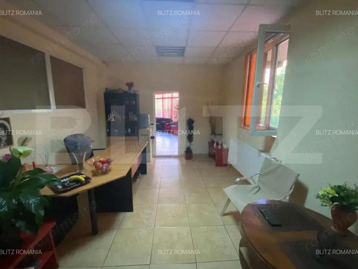 Casa de vanzare, cu 5 camere, 480 mp, zona 1 Mai - 7