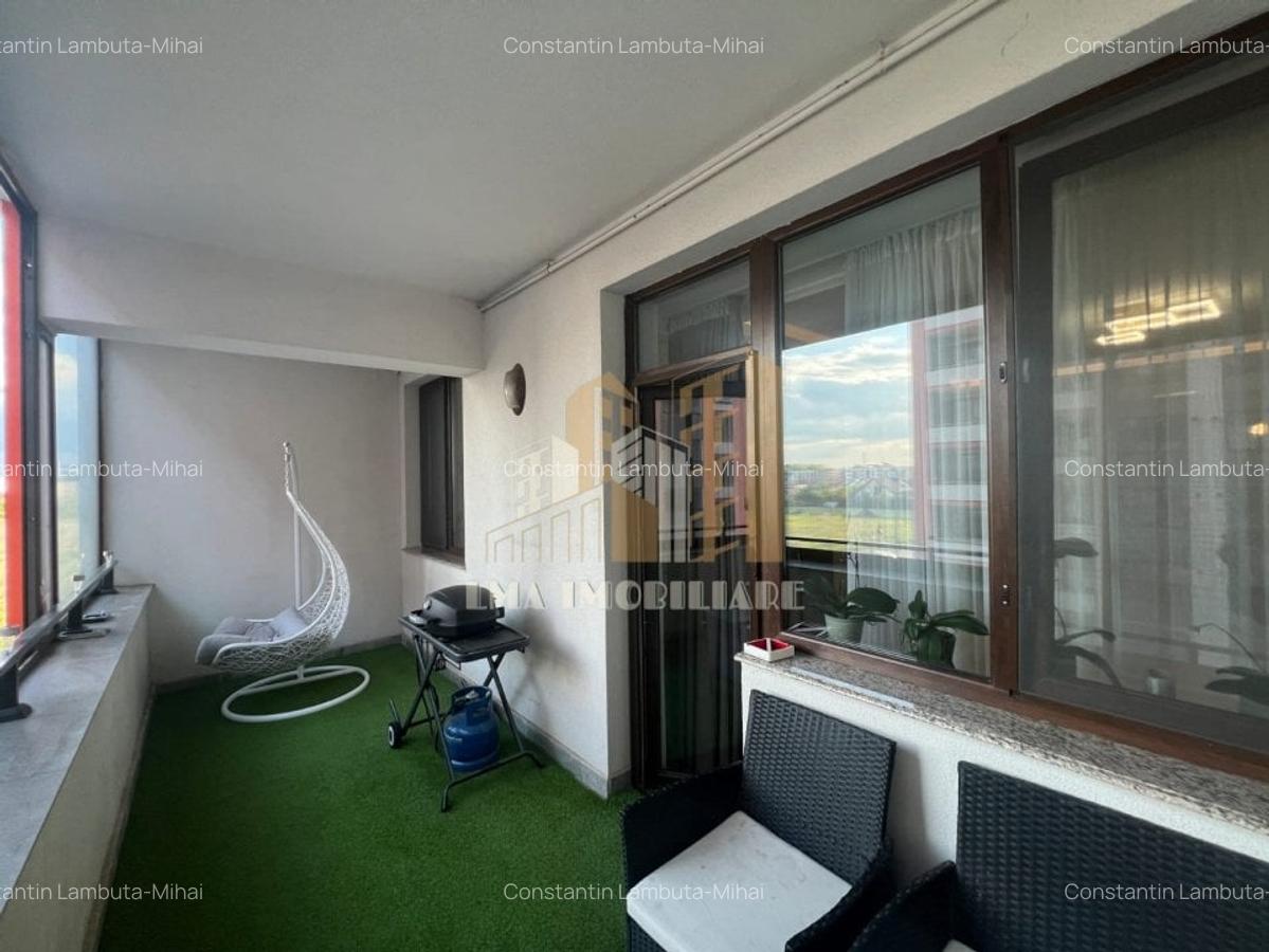 Apartament cu 3 camere decomandat, mobilat în Tractorul - 9