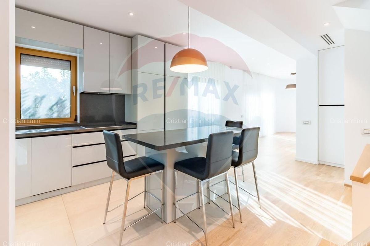 Apartament cu 4 camere semidecomandat, mobilat în Eminescu - 3