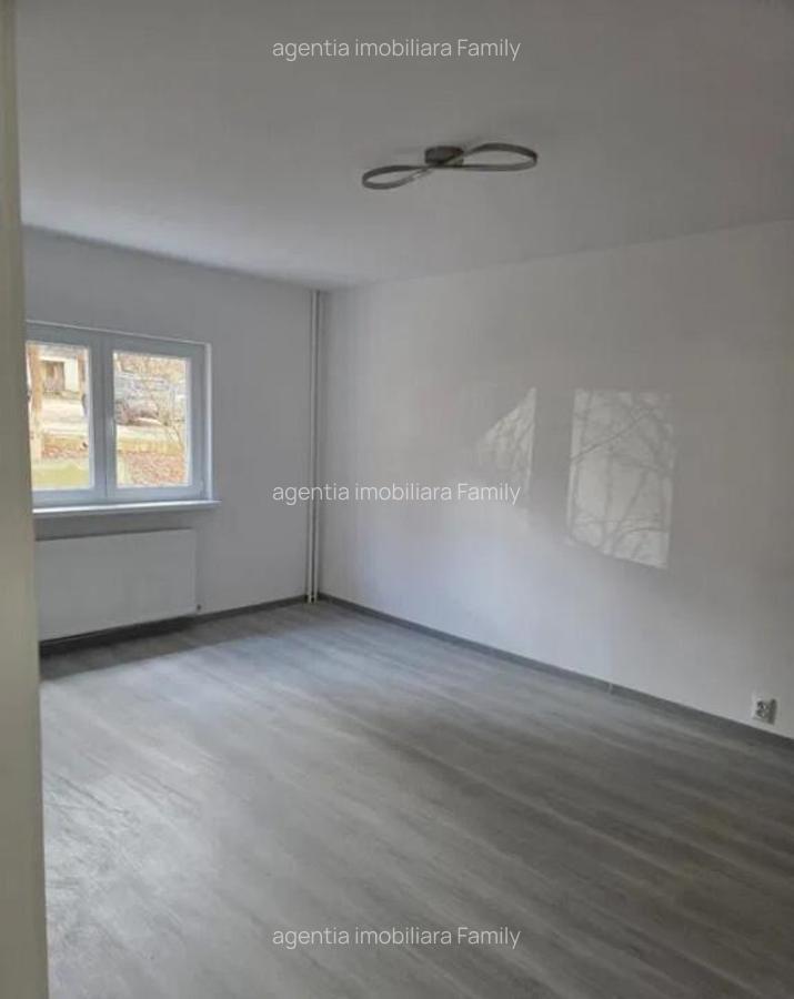 Apartament cu 2 camere decomandate Zona Obcini - 5