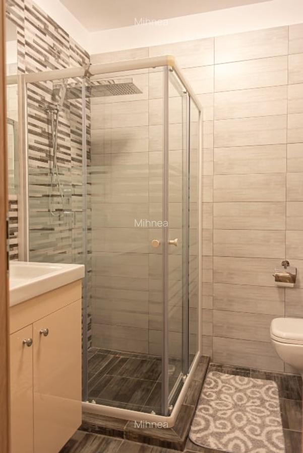 Apartament de lux cu 3 camere si terasa în Sinaia – 128 mp utili, parcare - 10