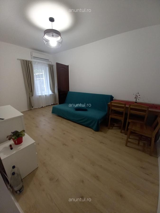 Piata Muncii Victor Babes - 10 Piata Muncii Victor Babes - 10