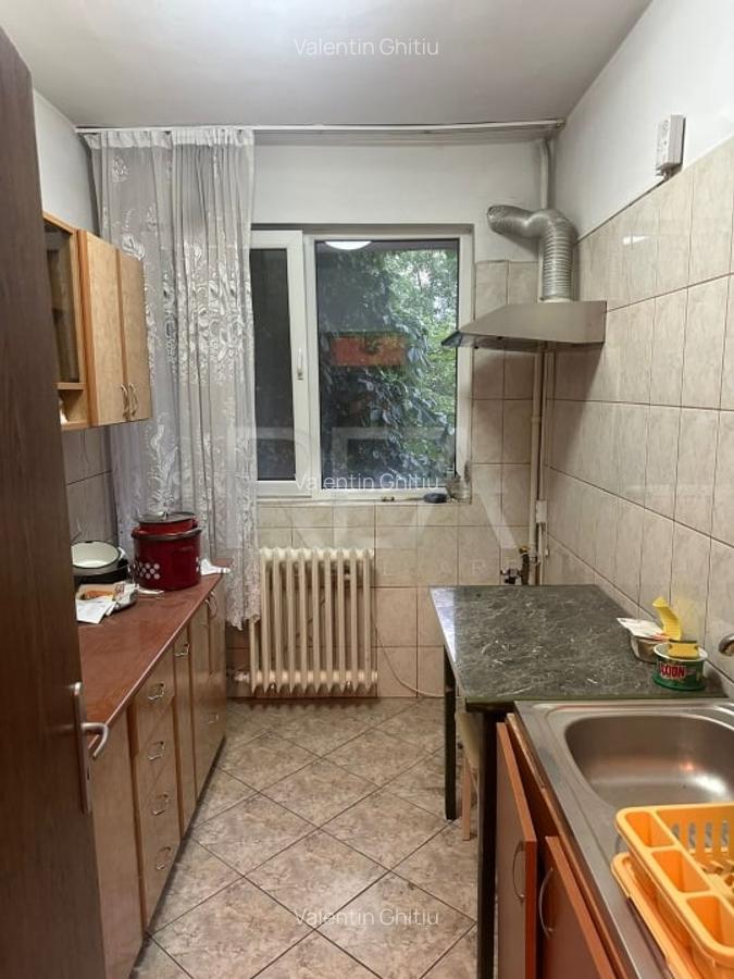 3 camere - Dristor - 2/10 - metrou - 3