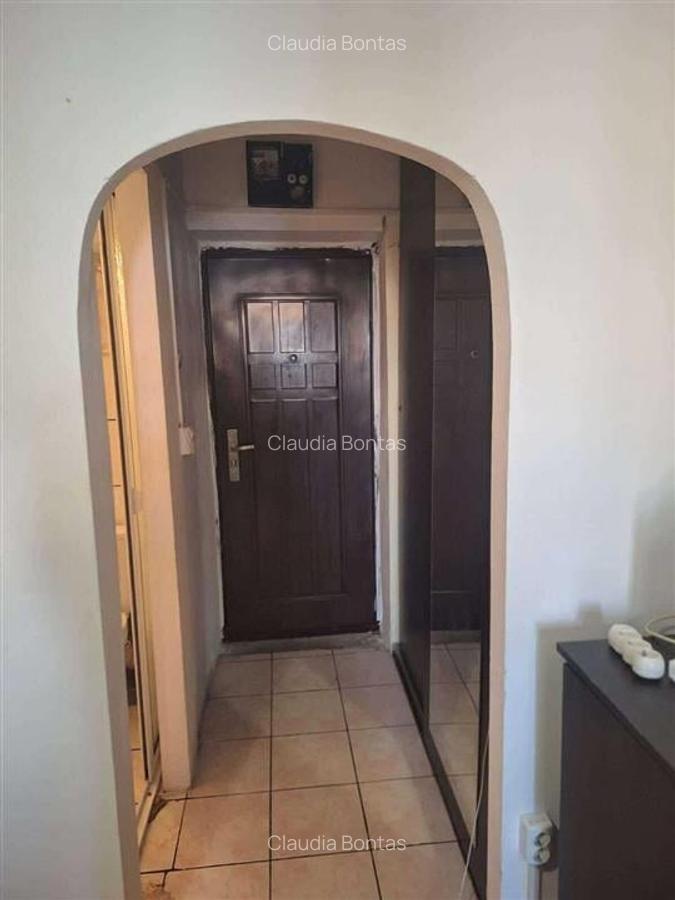 Garsonieră decomandată în Alexandru cel Bun - 2