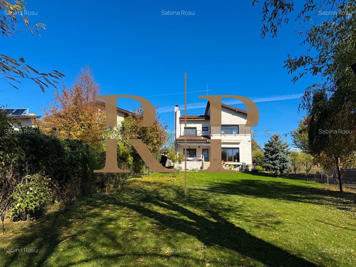 Vila Superba cu deschidere la Lac *Petrachioaia* - 39