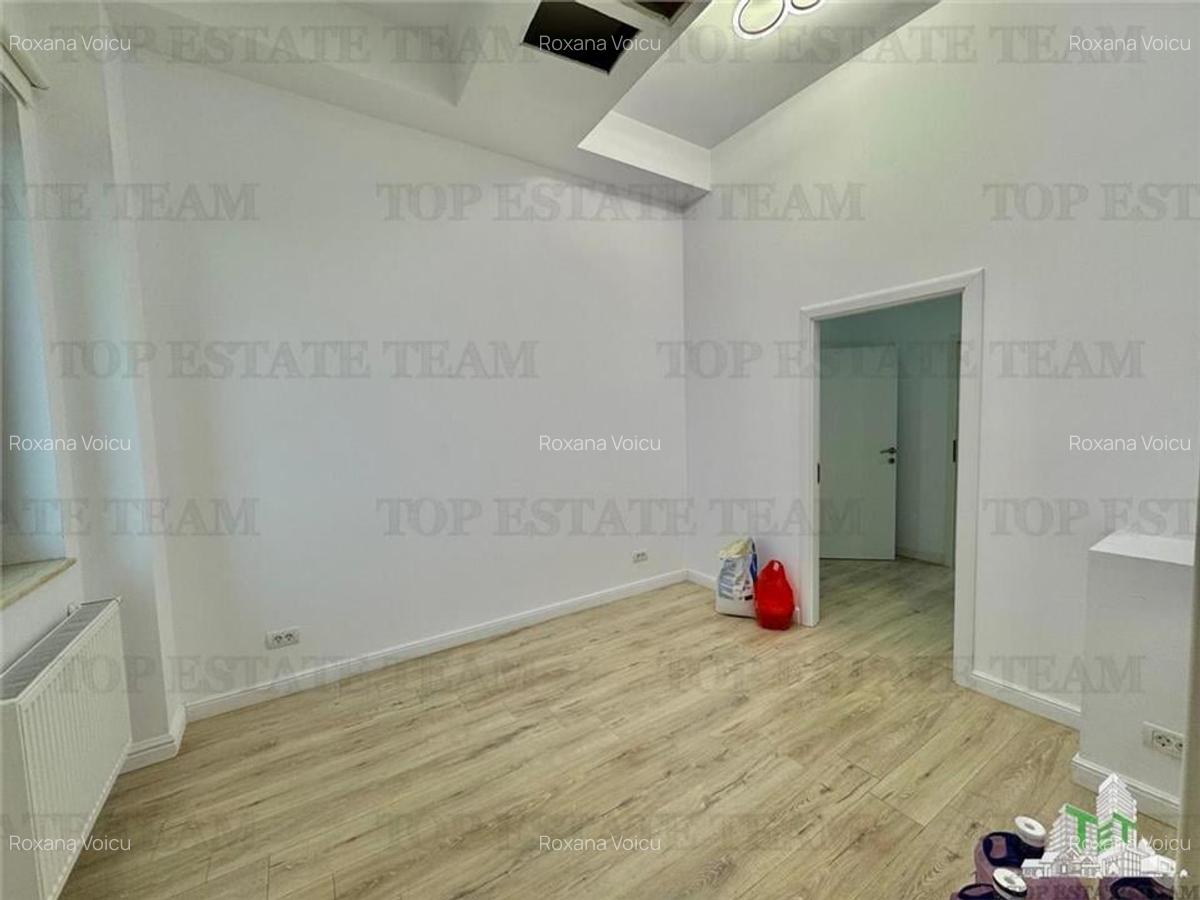 Spatiu de birouri  + terasa 330mp / se poate face si open space / Pipera / Nord - 12