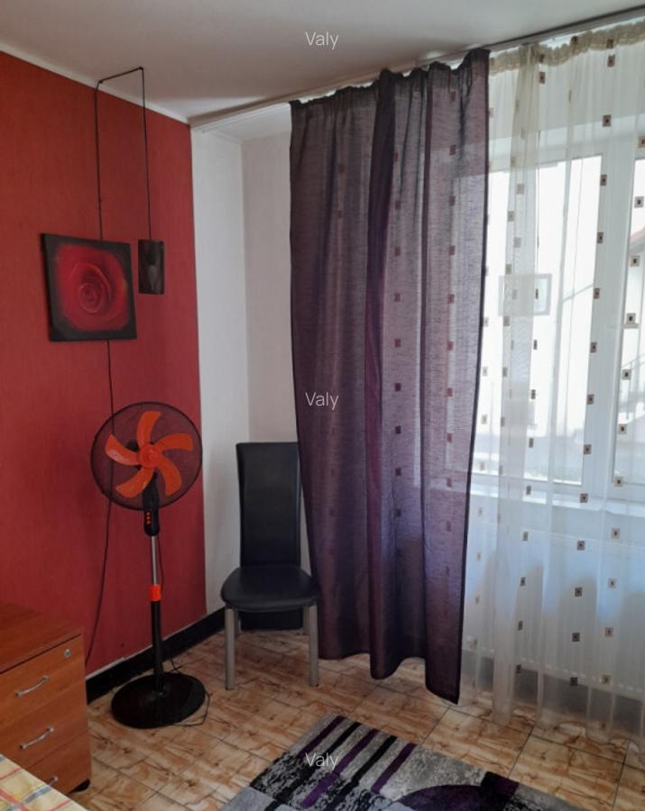 Ofer inchiriere garsoniera ultracentral parter Pitesti - 6 Ofer inchiriere garsoniera ultracentral parter Pitesti - 6