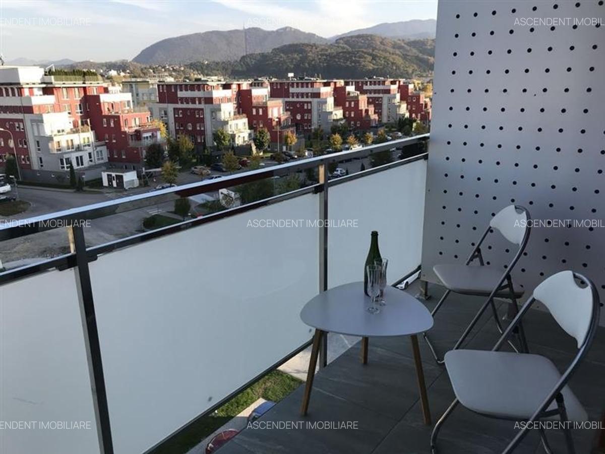 Avantgarden, Brasov - 4
