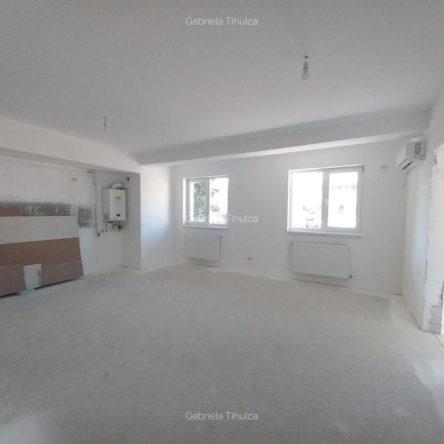 Vânzare rapidă! 4 camere 110 mp + balcon  Etaj 1/4  Finalizat - 12
