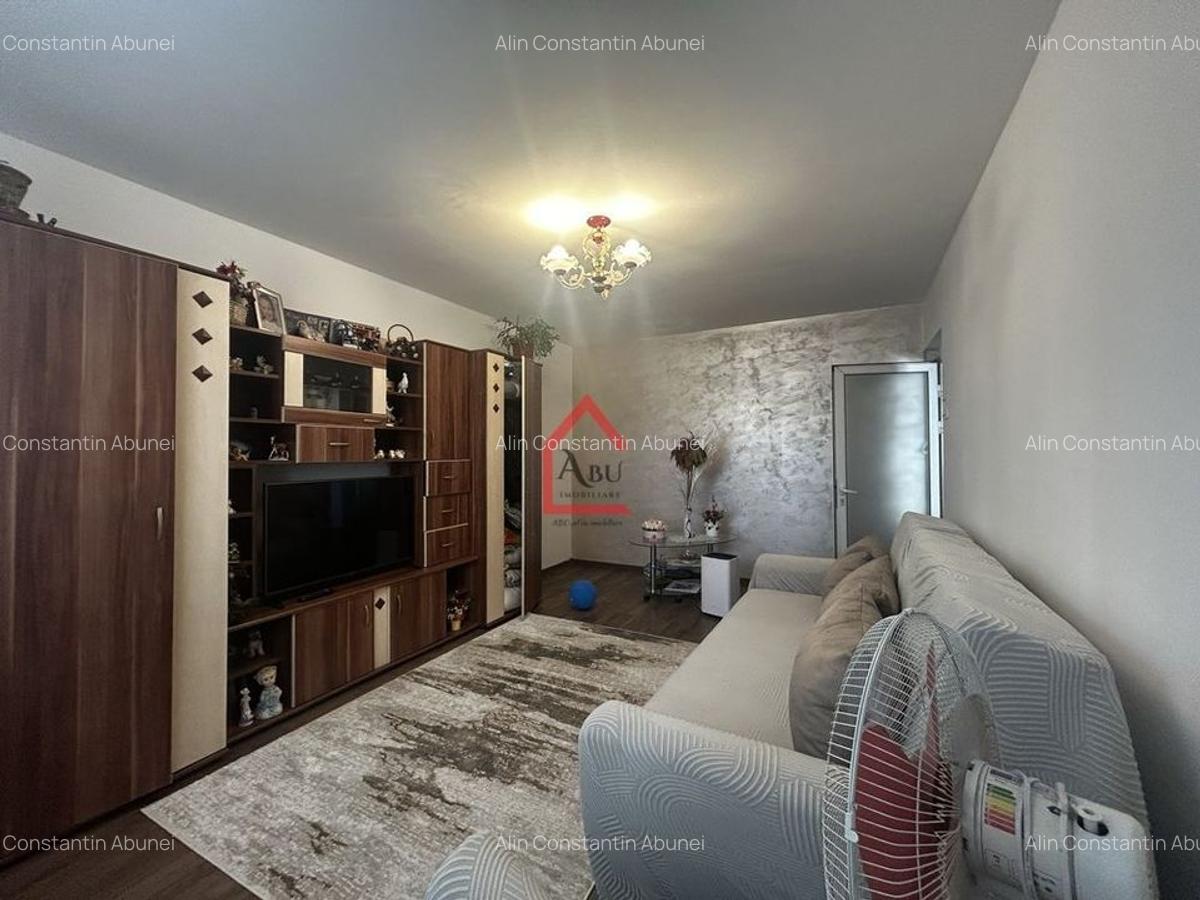 Apartament 2 camere, decomandat, Cug, Bloc 1987 - 2