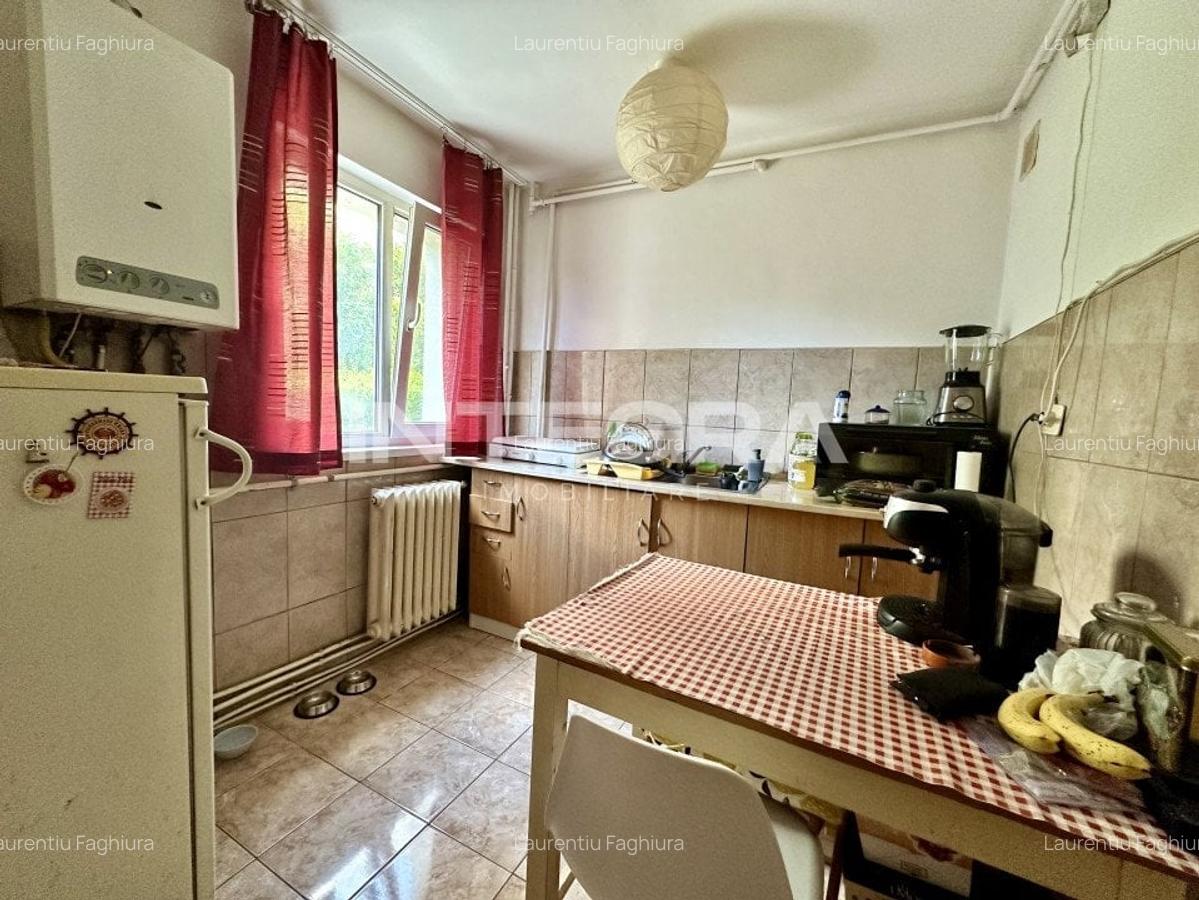 Liber din 15 Decemb. Inchiriez Garsoniera Centru - Cipariu | Titulescu 11-15 | - 2