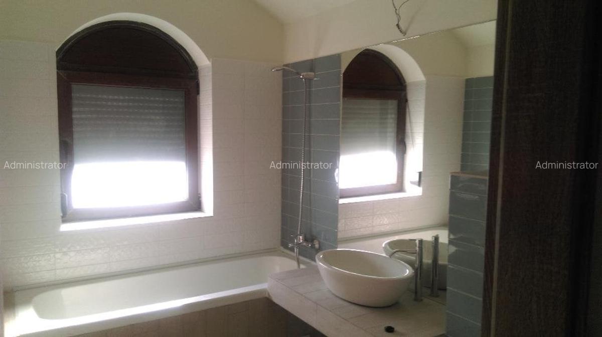 Casă cu 4 camere în Corbeanca - 13