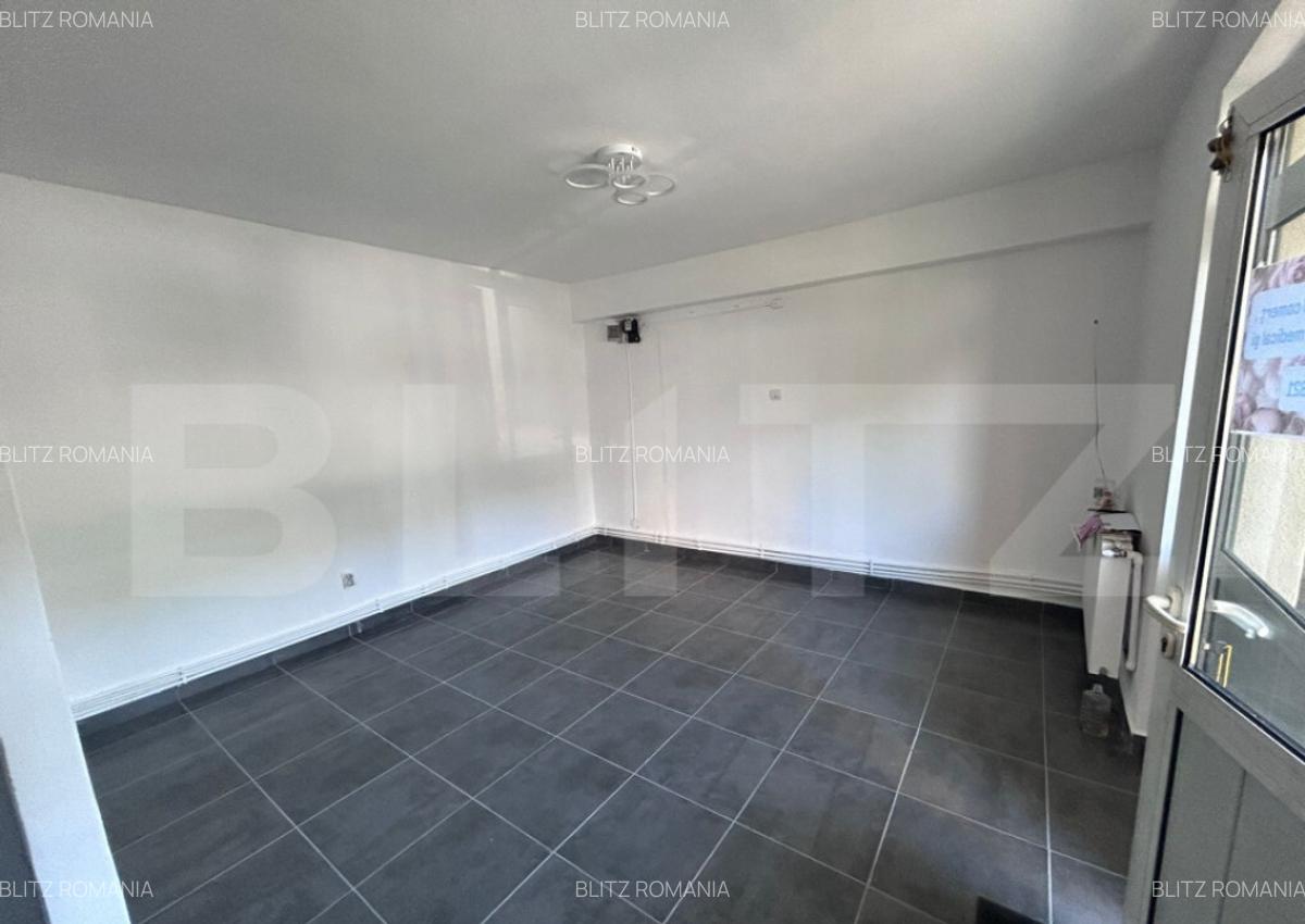 Spatiu comercial, 50 mp, parter de bloc, Bld Nicolae Titules - 1