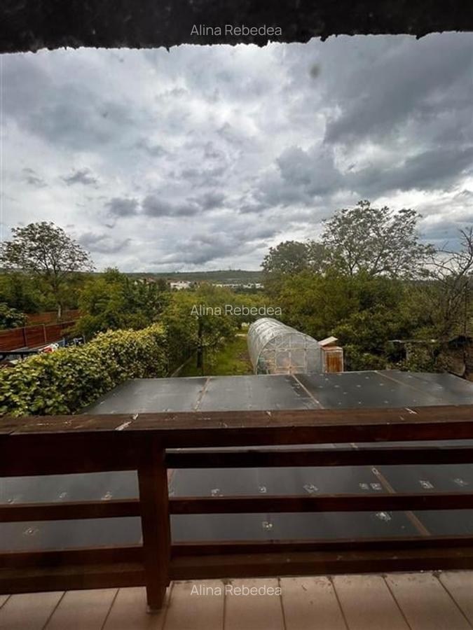Alzza Real Estate  Casa de vanzare Spicului, aproape de statia de autobuz, cu g - 15