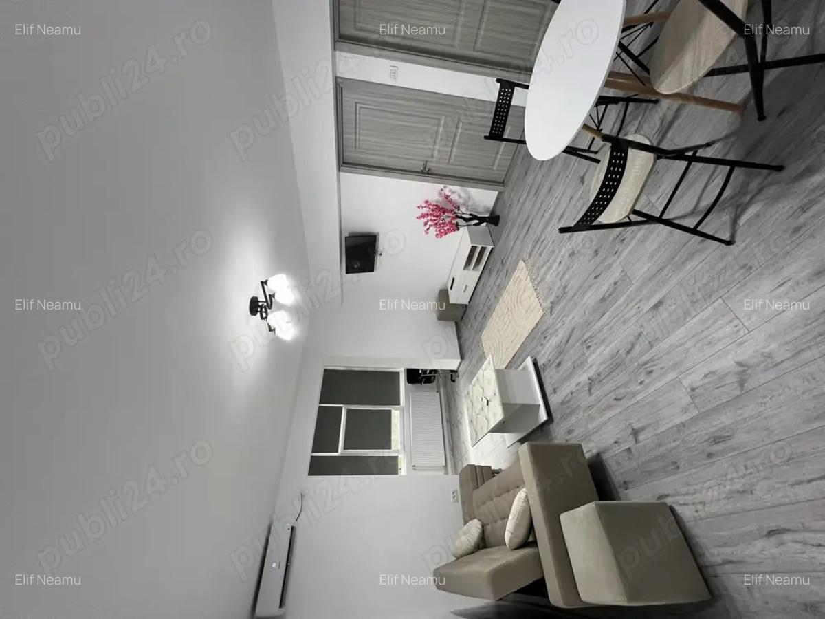 Inchiriez apartament 2 camere ultracentral - 2