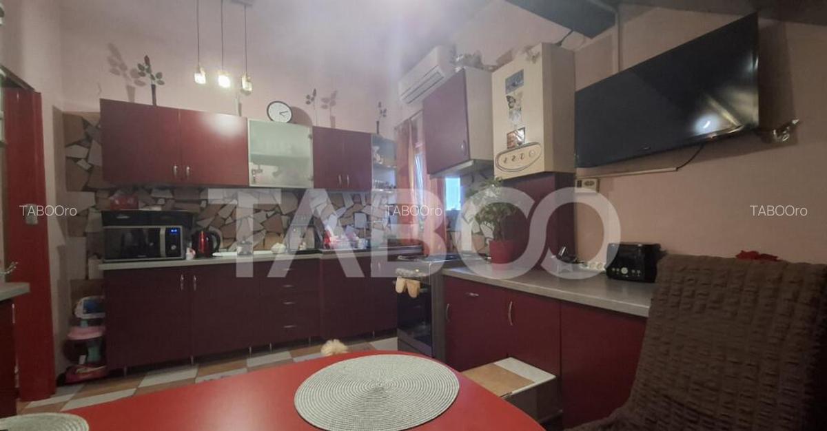 Apartament 3 camere de vanzare decomandat 98 mp zona Selimba - 9