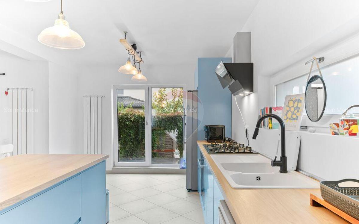 VANZARE Casa / Vila moderna cu 4 camere si curte Dragom... - 8