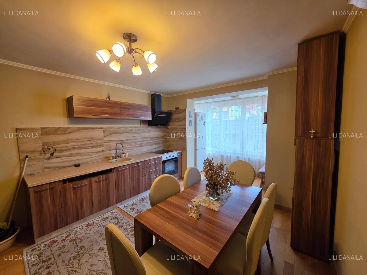 Vand apartament 3 camere cu garaj Cuza Voda - 3