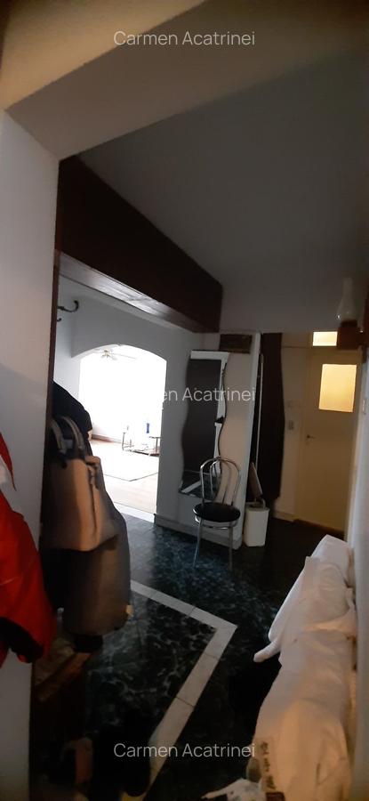 Apartament 4 camere liber la vanzare zona Spital Judetean - 5