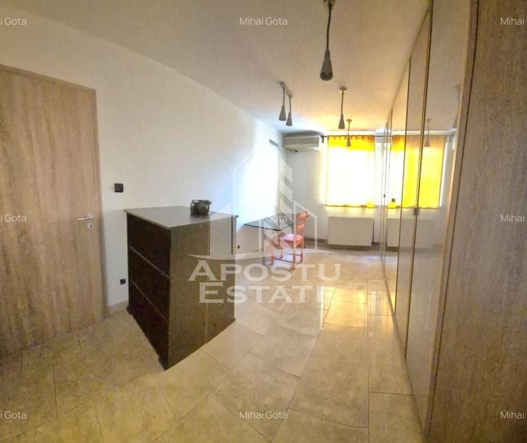 Apartament cu 3 camere, centrala proprie, Circumvalatiunii - 16