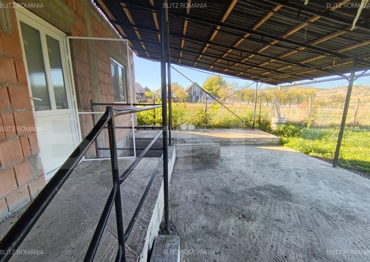 Casa construc?ie noua suprafa?a de 140 mp o terasa de 30 - 10