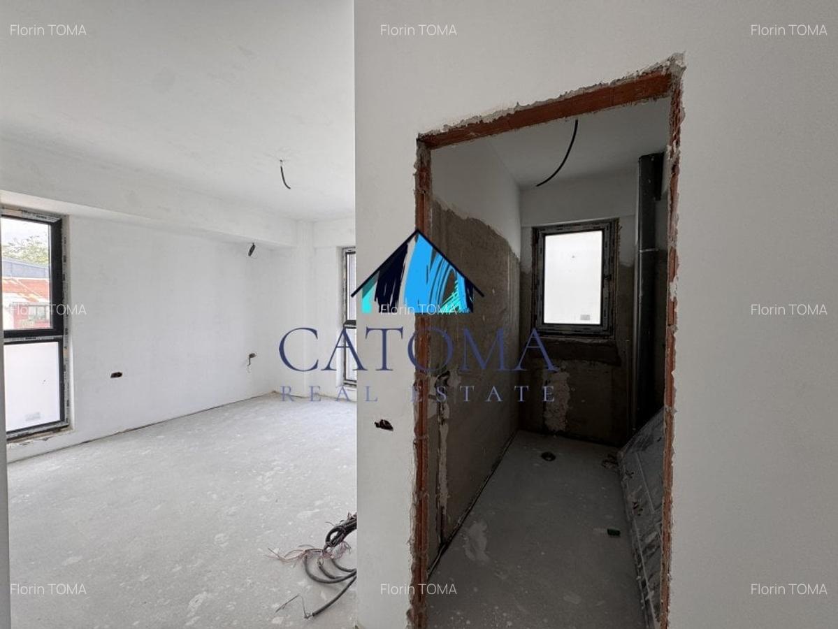 Apartament cu 3 camere decomandat în Băneasa - 4
