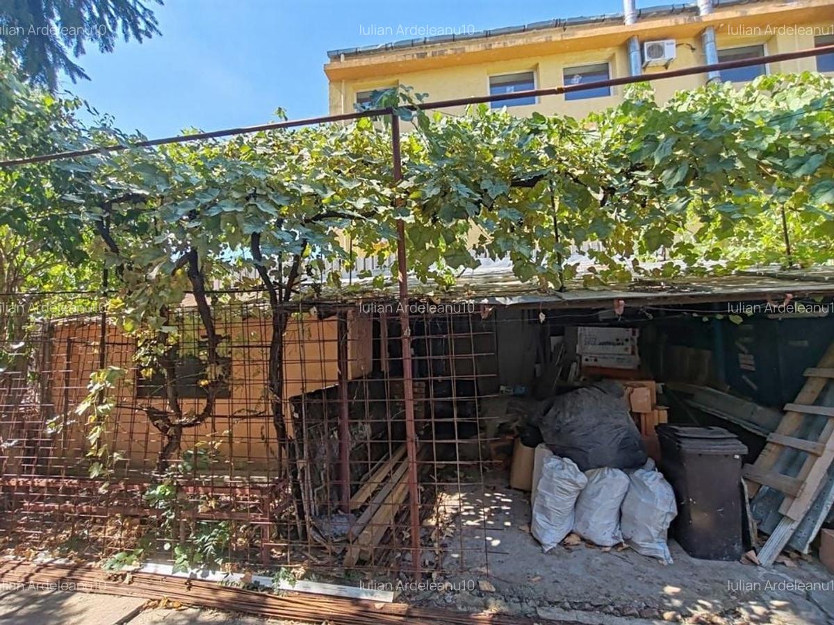 Casă 4 Camere, 110 m?, Curte 40 m?, 2 Loc. Parcare, Stefan cel Mare - 15