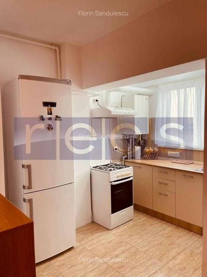 DE VANZARE GARSONIERA 36 MP PRELUNGIREA GHENCEA- VALEA OLTULUI - 4