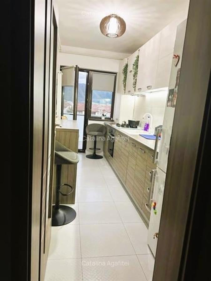 Apartament 3 camere, decomandat, etaj 2 din 3.Cartier Florilor Ghimbav - 5