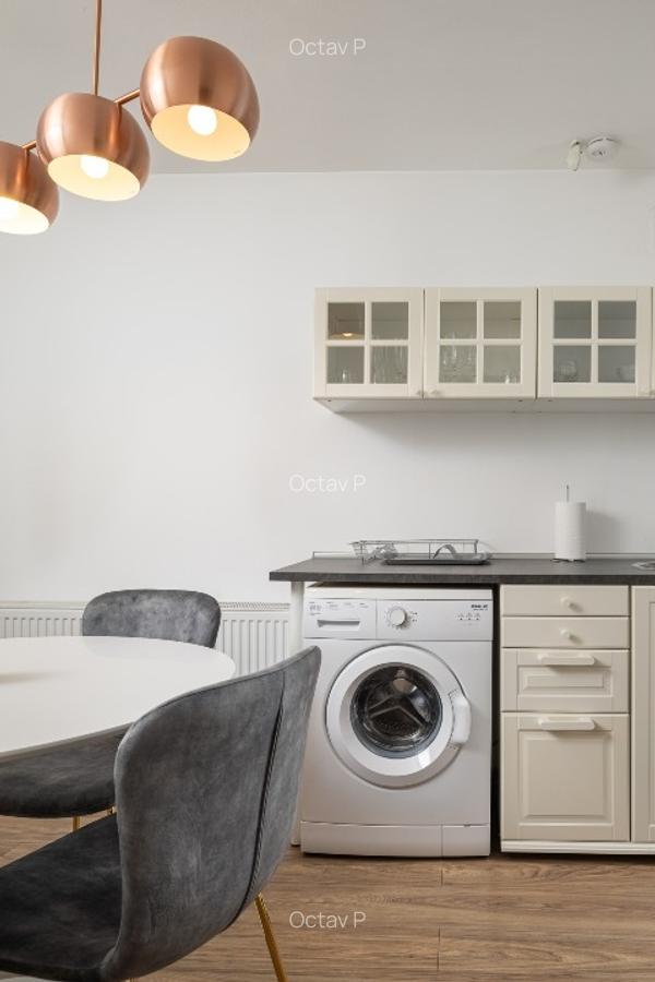Apartament cu 2 camere decomandat în Centrul Istoric - 3