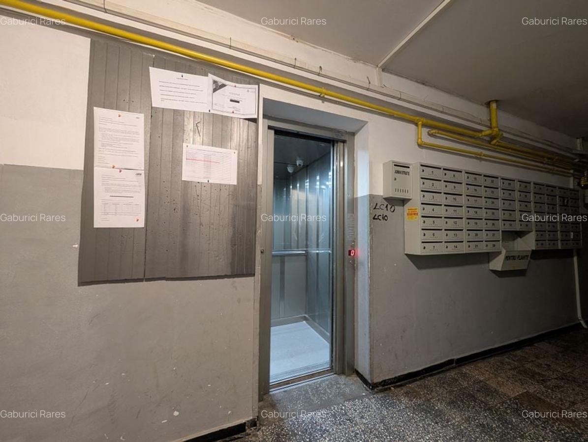 3 Camere Giulești, 60mp, Vedere Panoramică, Total de Renovat - 22 3 Camere Giulești, 60mp, Vedere Panoramică, Total de Renovat - 22