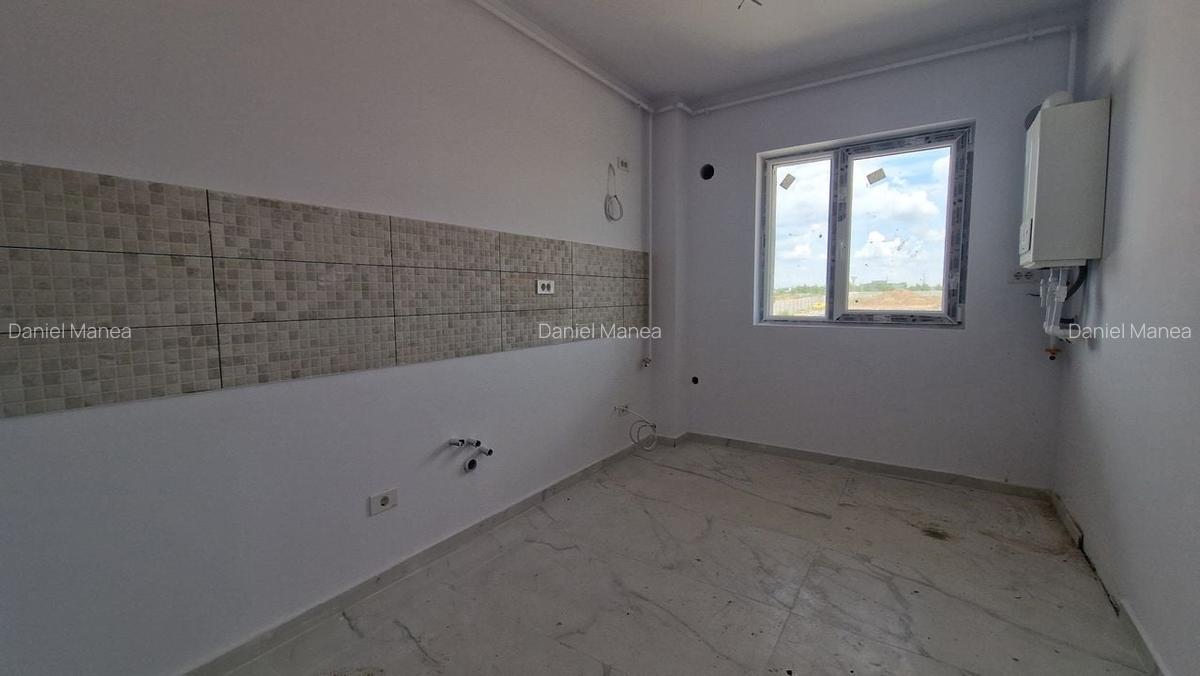 Titan 2 camere decomandat 65 mp + LOC PARCARE GRATUIT - 8