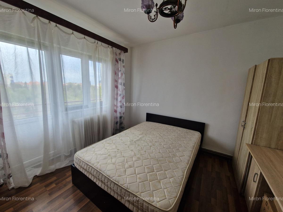 Apartament cu 3 camere decomandat, mobilat în Complex Studențesc - 21
