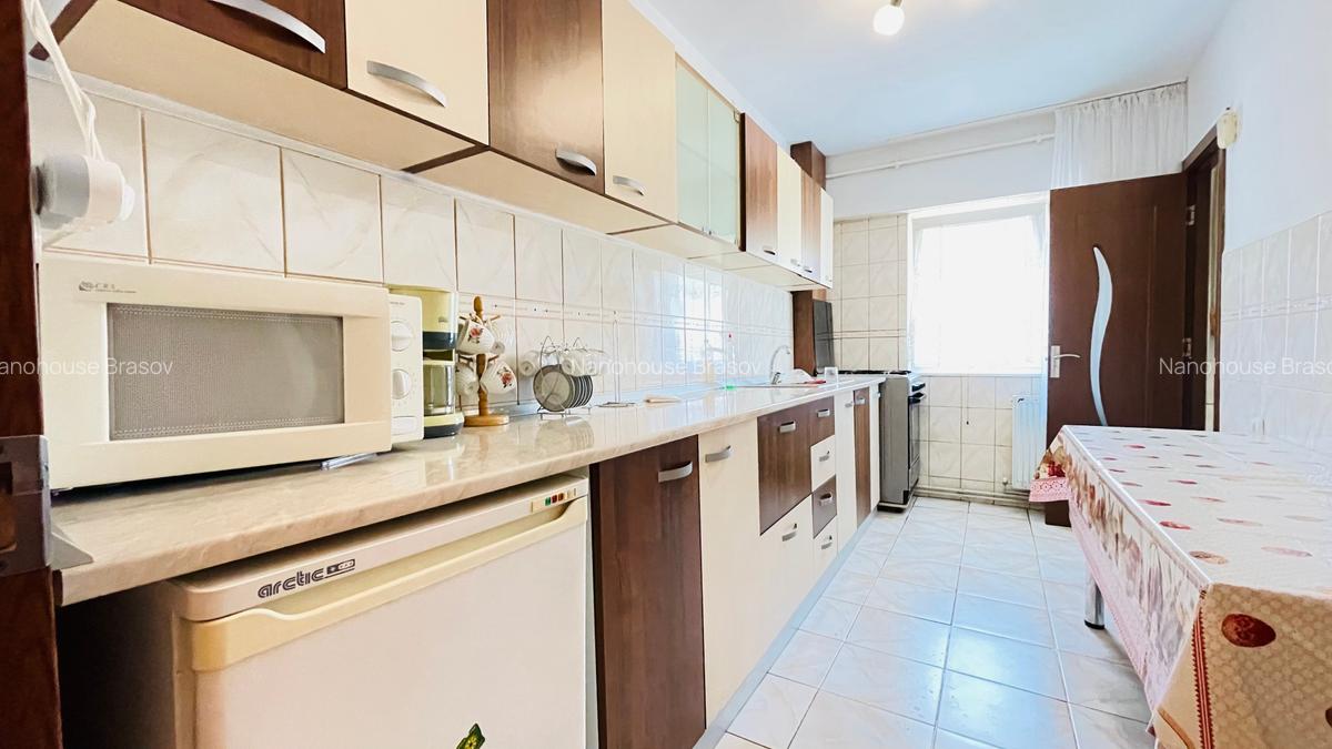 Apartament de inchiriat cu 3 camere  zona Cartier Noua - 3