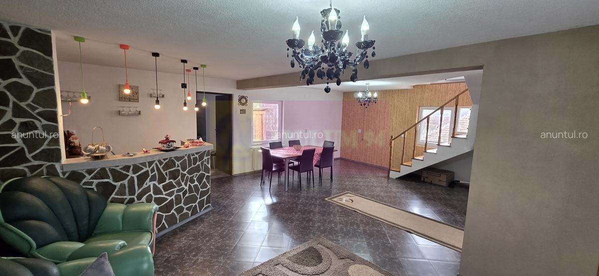 Vila de vacanta cu 4 camere de vanzare in Valea Doftanei - 13