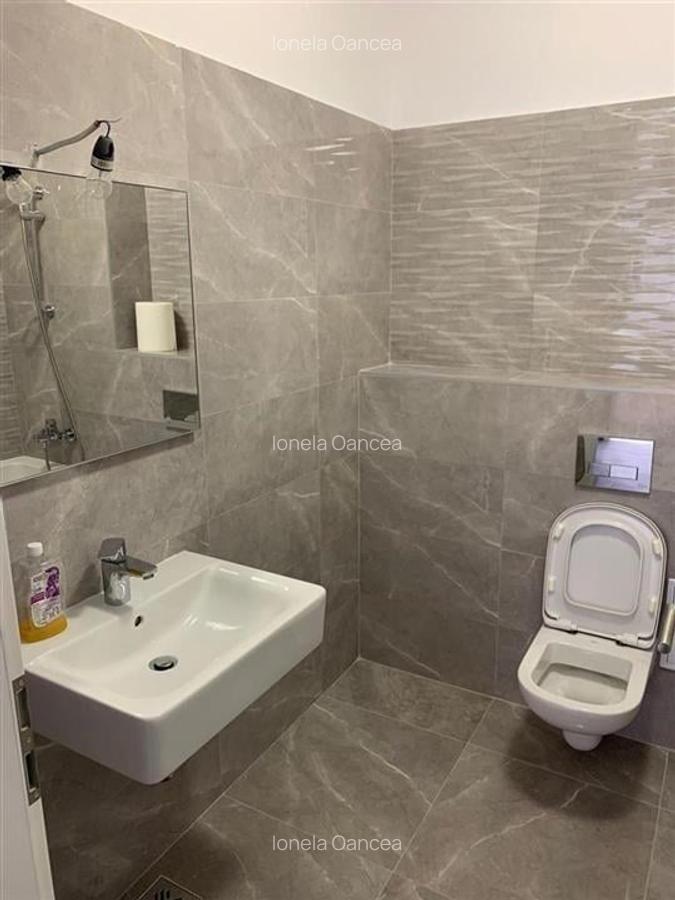 Apartament cu 2 camere, zona Tractorul - 15