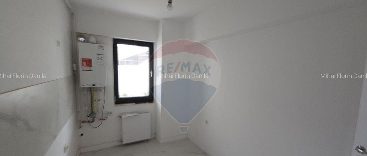 Apartament cu 3 camere de vanzare in zona Andronache - 7