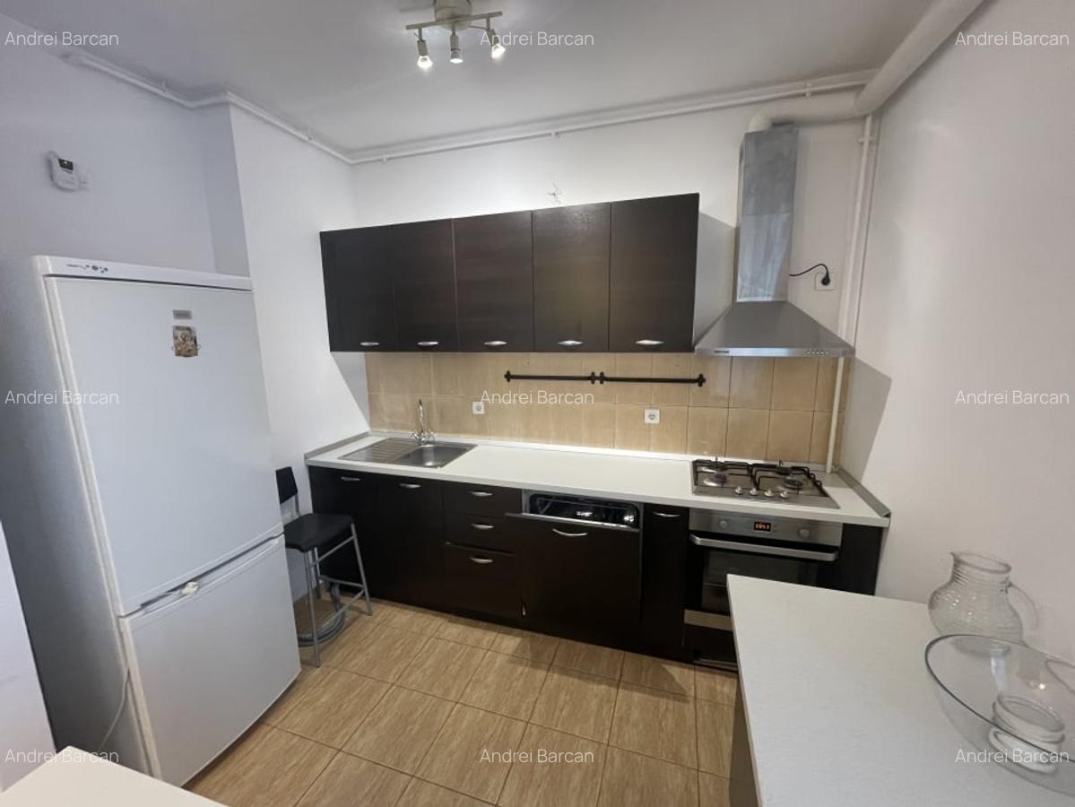 2 camere spatios si luminos in Complex Rasarit de Soare - 6