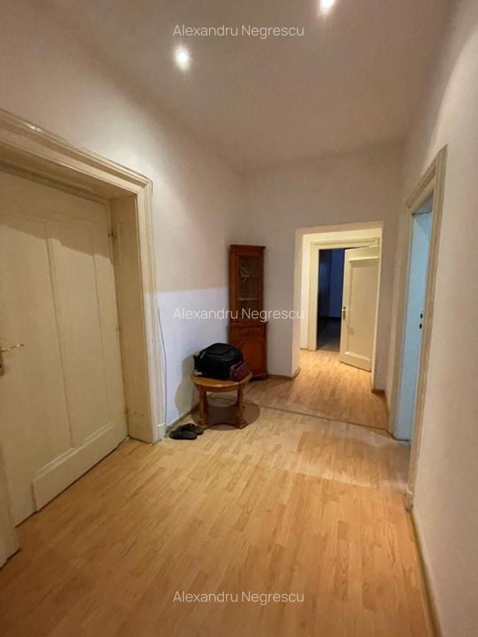 Ultracentral | View spre Piața Victoriei | 100 mp utili | Etaj 3 cu lift - 2