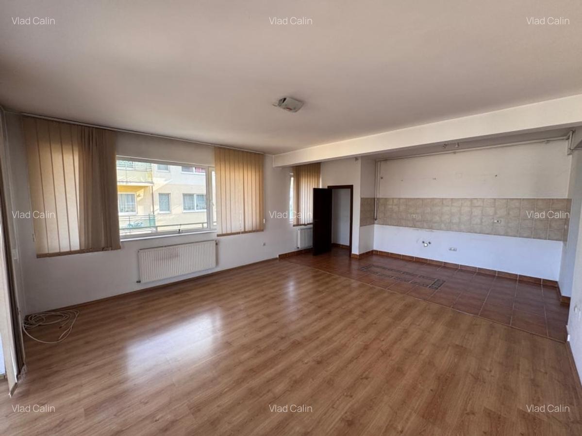 Apartament cu 2 camere, Cartier Buna ziua, Zona Grand Hotel Italia - 2