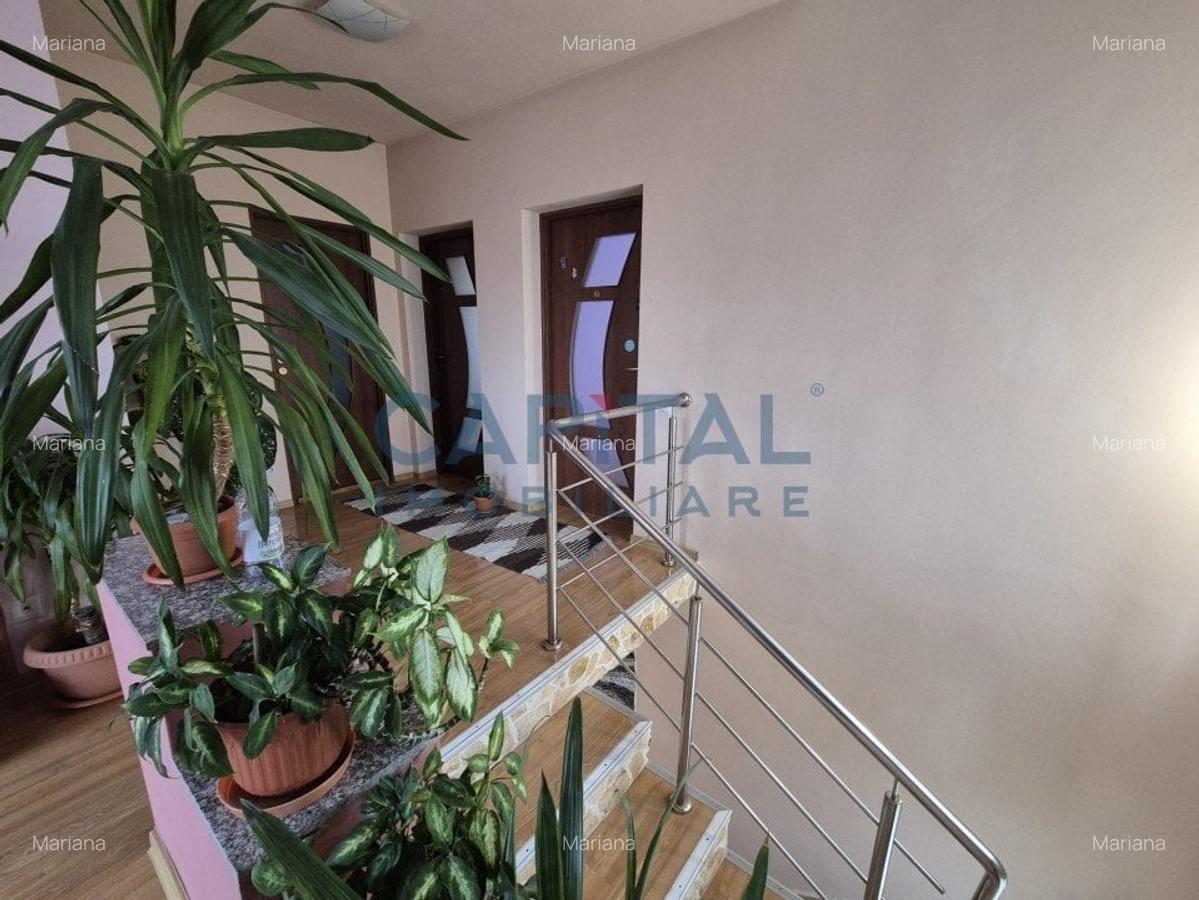 Casa la cheie cu garaj, D+P+E, 200 mpu, 1 400 mpt, central Dezmir - 17